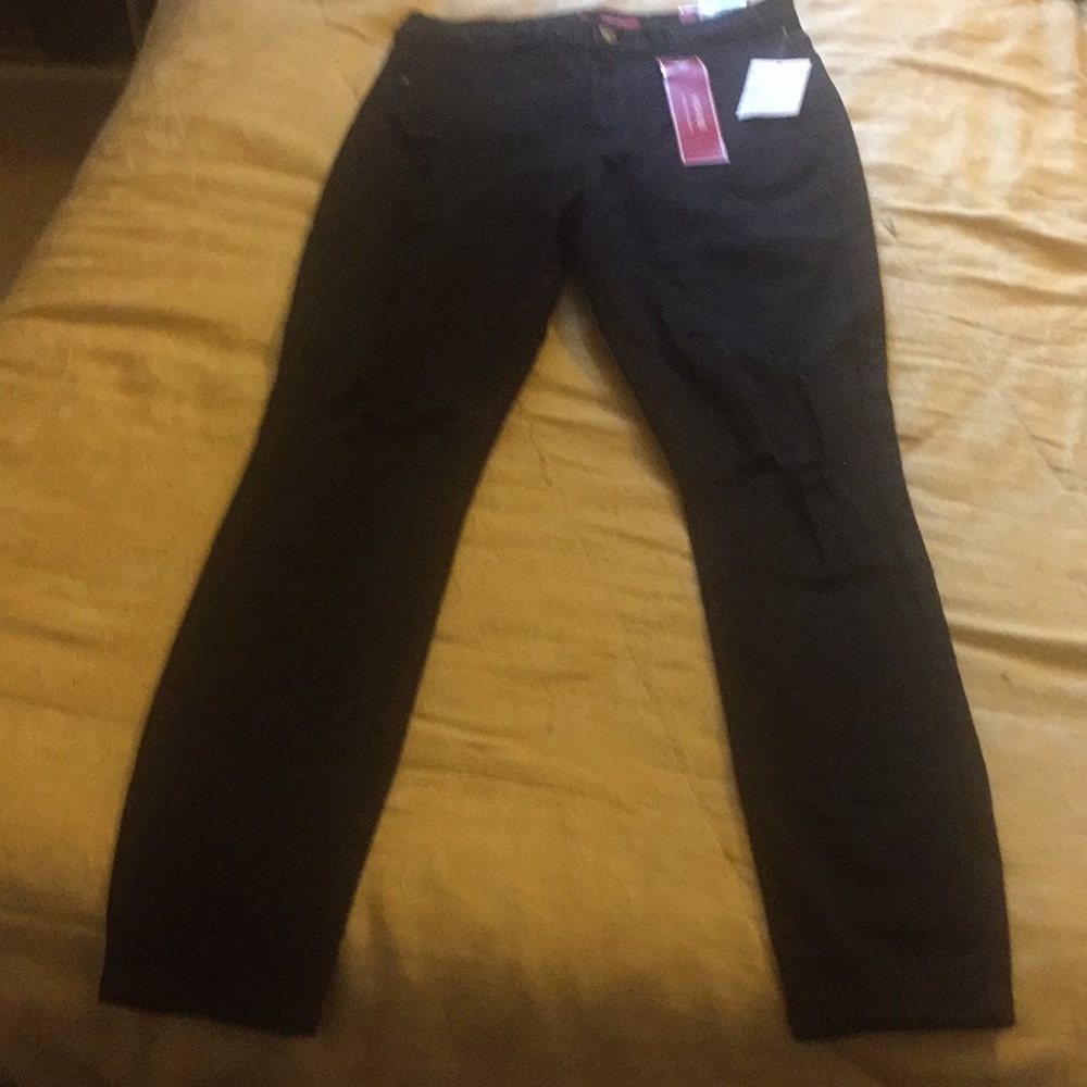 *Brand New* Guess High Rise Denim Jeans